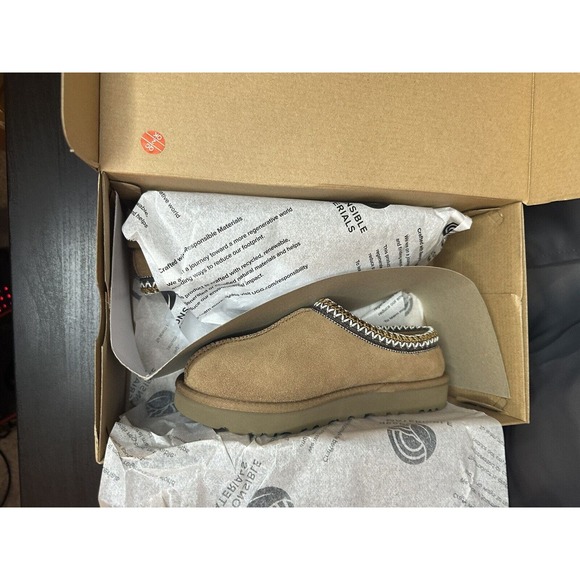 UGG TASMAN SLIPPER WOMEN'S CHESTNUT SUEDE BRAND NEW | Size 6 | SHIPS NOW! - Picture 6 of 8